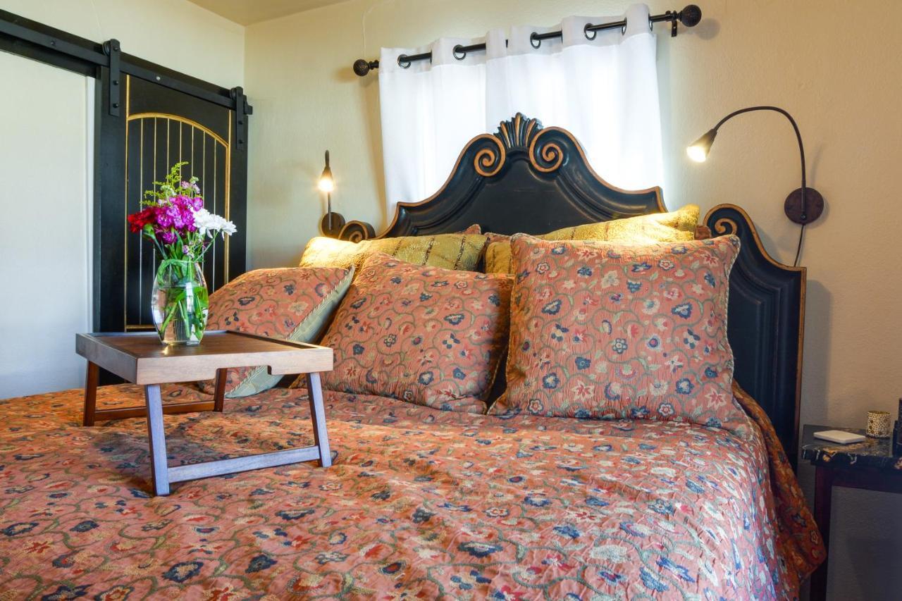 Cozy Adobe Casita 1 Mile To Santa Fe Plaza!ヴィラ エクステリア 写真