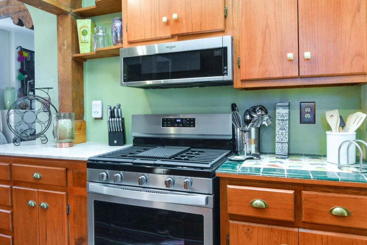 Cozy Adobe Casita 1 Mile To Santa Fe Plaza!ヴィラ エクステリア 写真